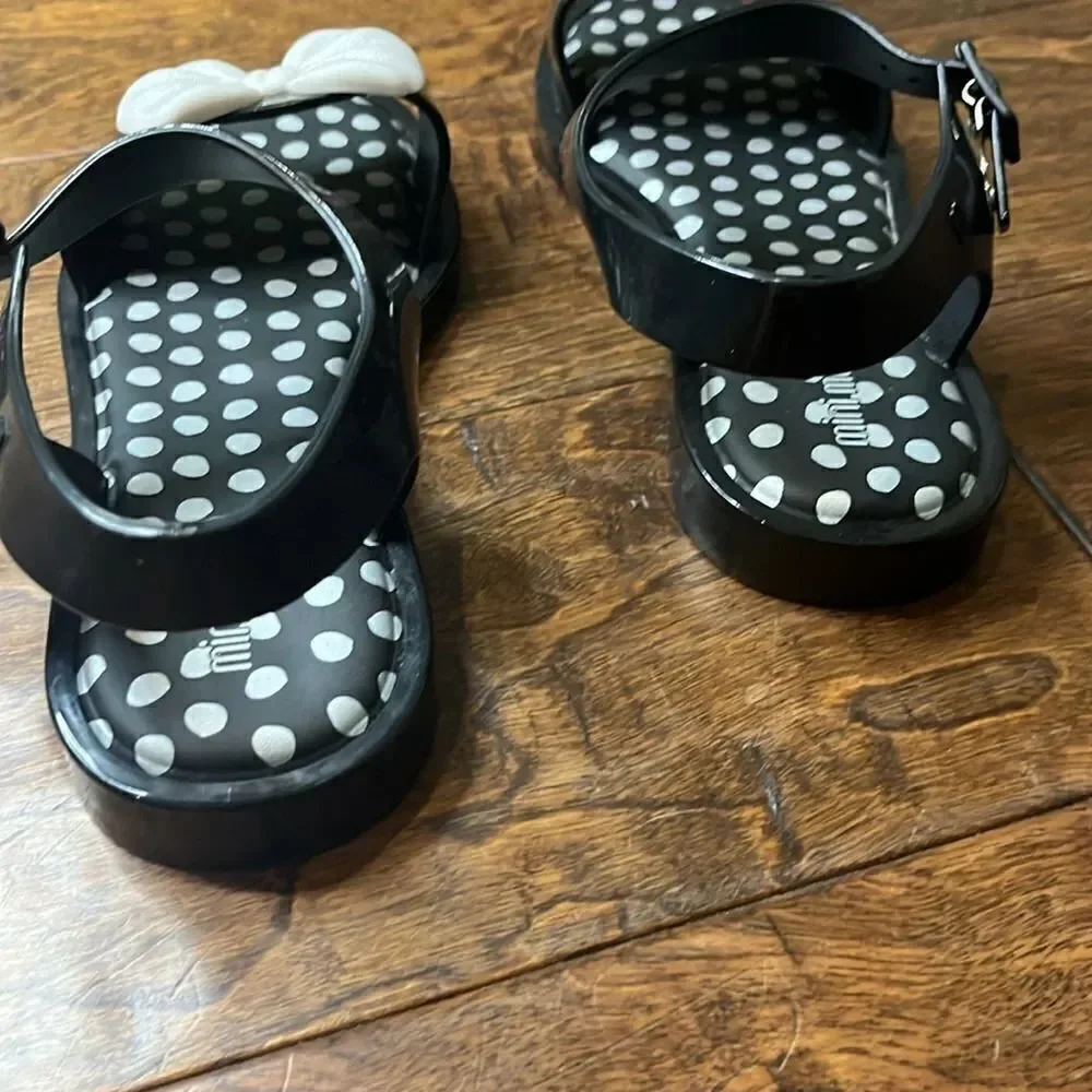 MINI MELISSA MINI MAR SANDAL PRINCESS BLACK & WHITE, size 4